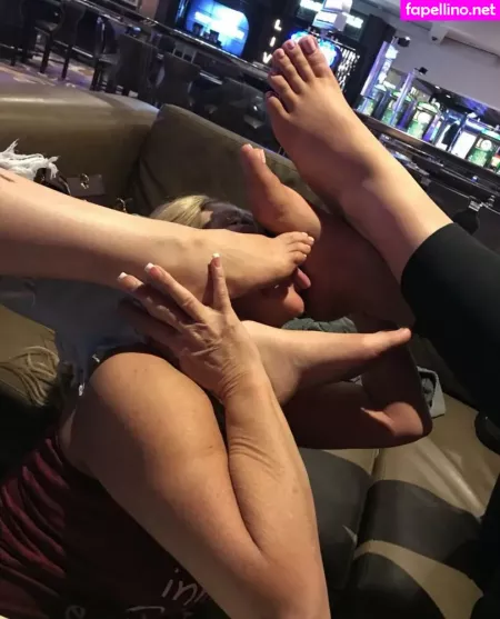 Wonderfeetwoman OnlyFans Thumbnail #f8pqwjFkwa
