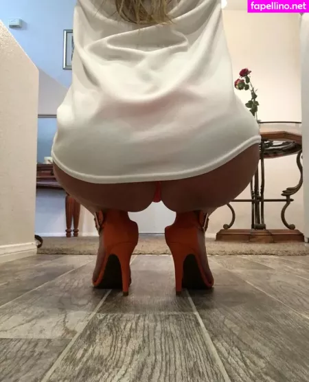 Wonderfeetwoman OnlyFans Thumbnail #uBQJGklrSw