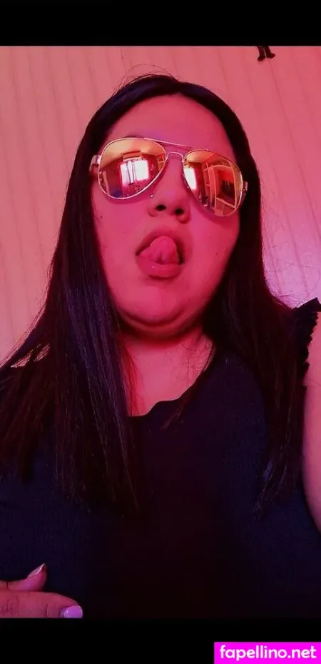Wonderfullady987 OnlyFans Thumbnail #IrZpAaDpJ4