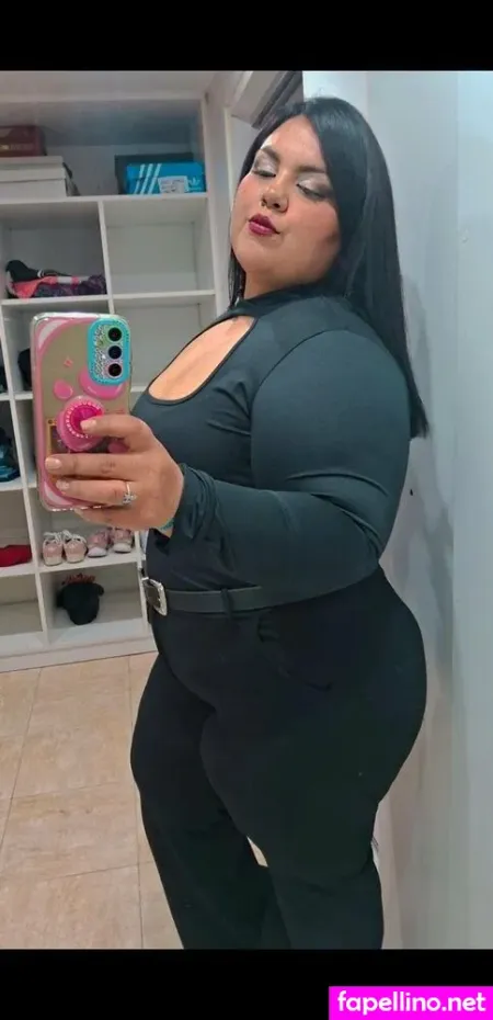 Wonderfullady987 OnlyFans Thumbnail #WYG5u4kYCe