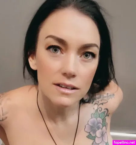 Wondergilf OnlyFans Thumbnail #adPIBqckL1