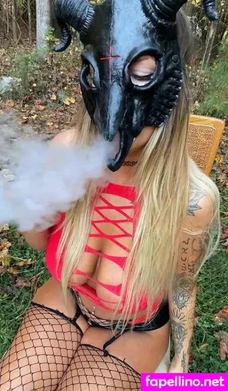 Wonderwoman420 OnlyFans Thumbnail #9EhNCD1BlT