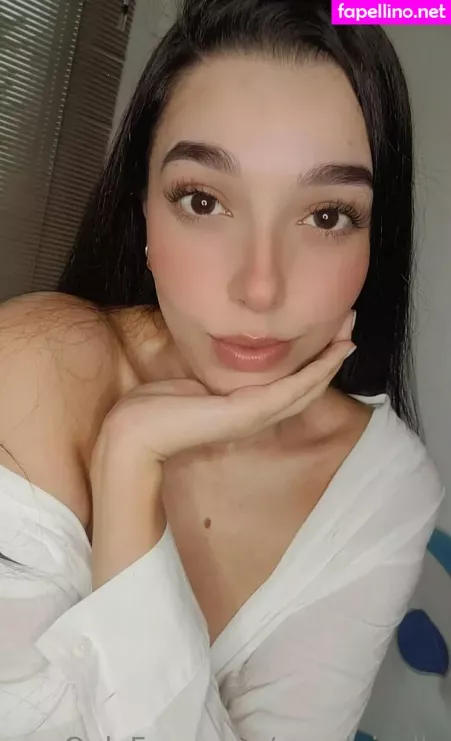 Woodgiselle OnlyFans Thumbnail #KkgsWGgzF2