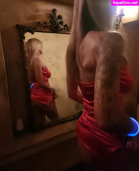 Woodsman Wife OnlyFans Thumbnail #dBsffrwDOY