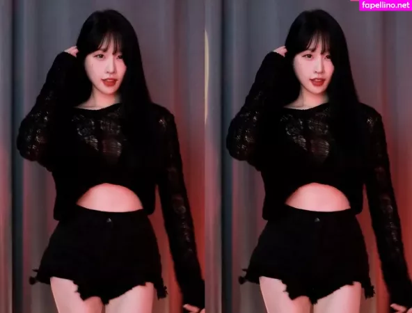 Woohankyung OnlyFans Thumbnail #phLb6BTVEw