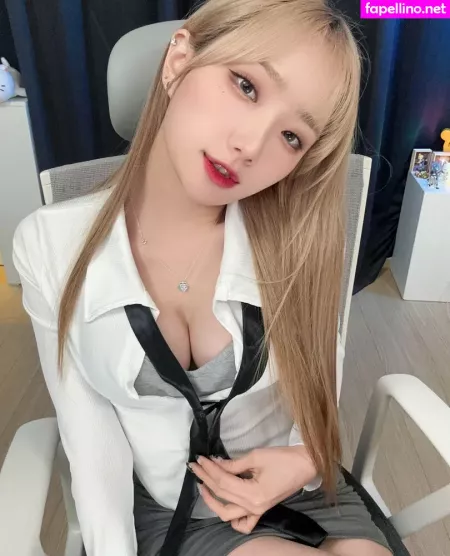 Woojungx4 OnlyFans Thumbnail #DewwrO5tnQ