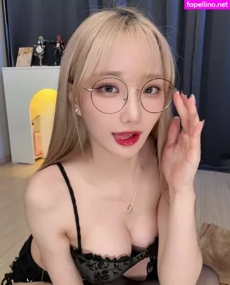 Woojungx4 OnlyFans Thumbnail #lCg4LR2xXG