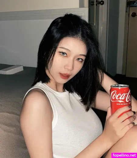 Woonru OnlyFans Thumbnail #k8QvPl8LaL