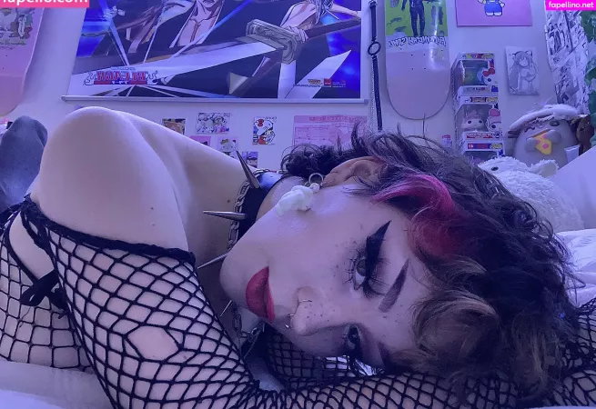 Worldofbrats OnlyFans Thumbnail #YLWXyHIz75