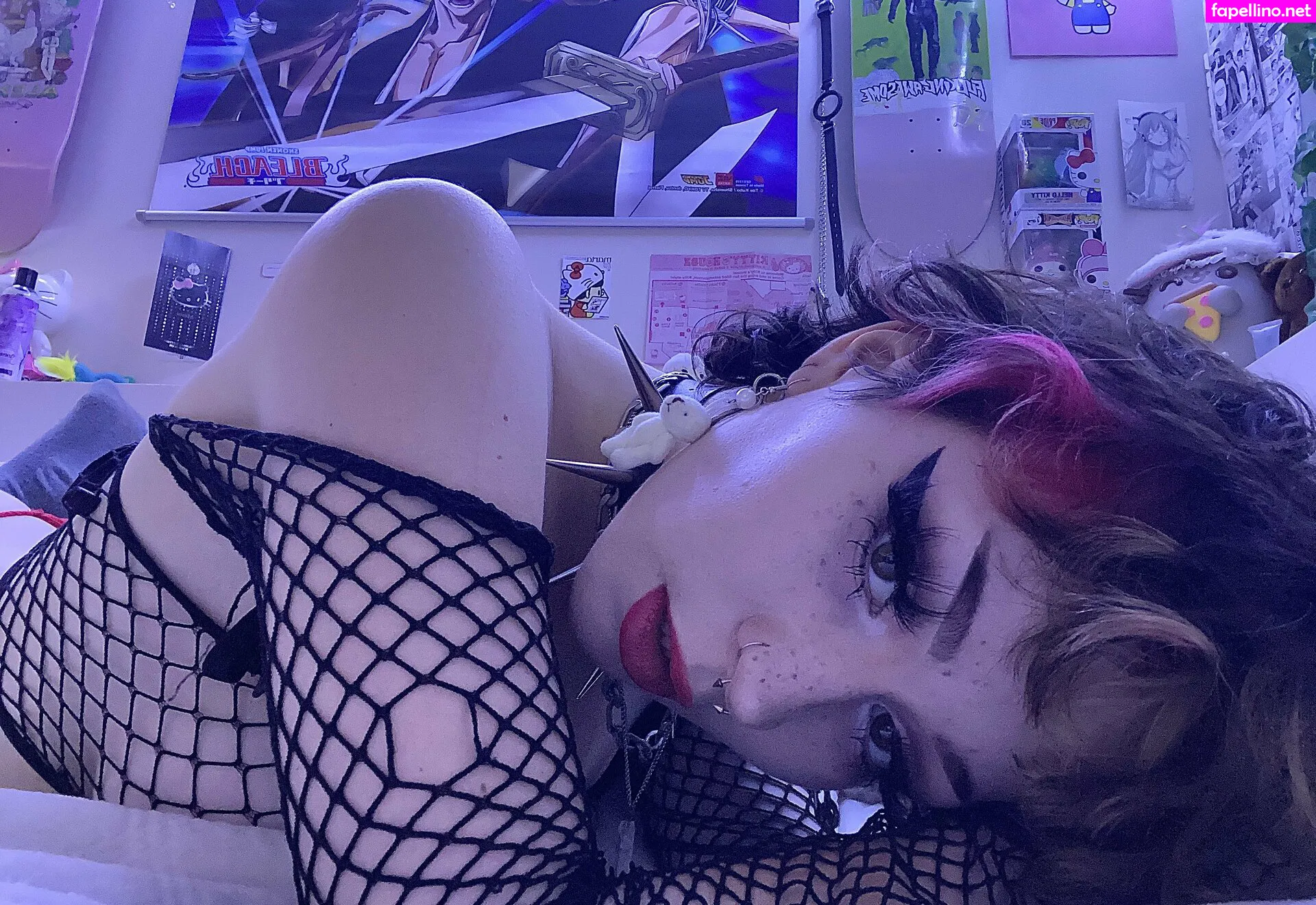 tinksafuckingbrat, worldofbrats Nude Leaked OnlyFans Photo #uef4V7HjX6