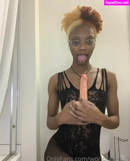 Worldofslimm OnlyFans Thumbnail #37UnrIuhxi