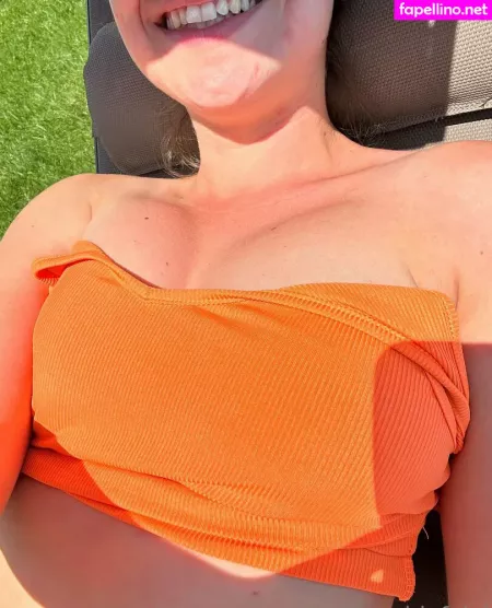 Worldofvivi OnlyFans Thumbnail #hnI64L9mJg