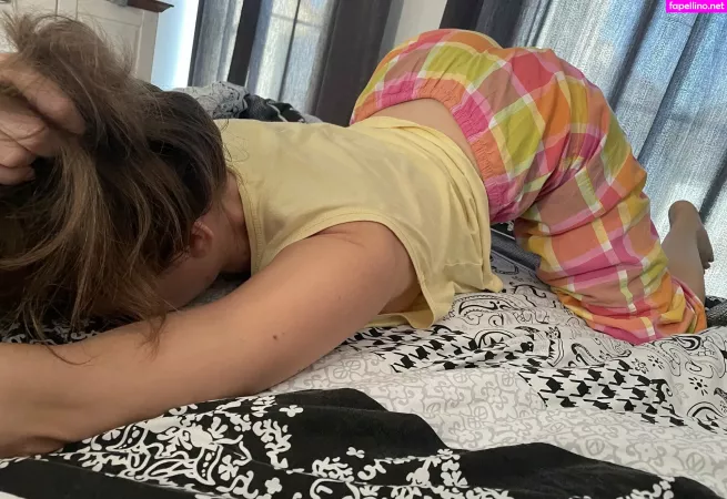 Worldofvivi OnlyFans Thumbnail #qvbbrI3K6a