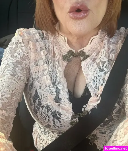 Worldshottesrgrandma OnlyFans Thumbnail #3hrErWt1uQ