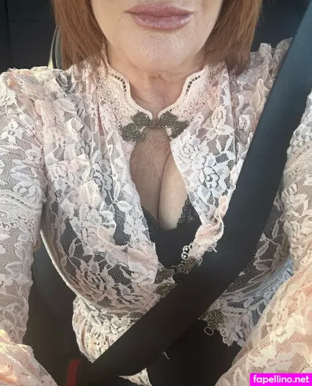 Worldshottesrgrandma OnlyFans Thumbnail #gCG7D0Cbi2