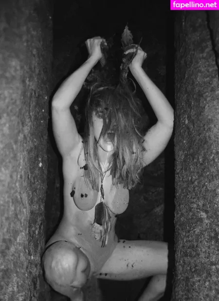 Worldwithinher OnlyFans Thumbnail #WmzbUKrmYr