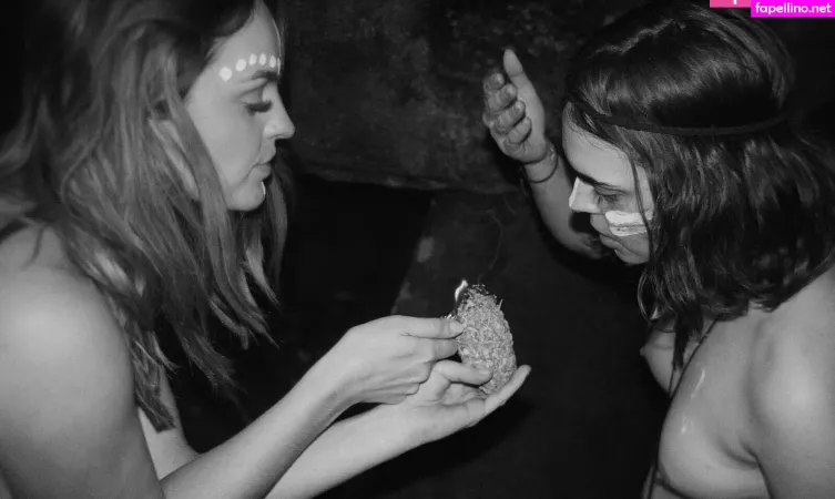 Worldwithinher OnlyFans Thumbnail #eZFmNOmffp