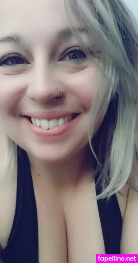 Worshiplillian OnlyFans Thumbnail #fJH8W9QACv