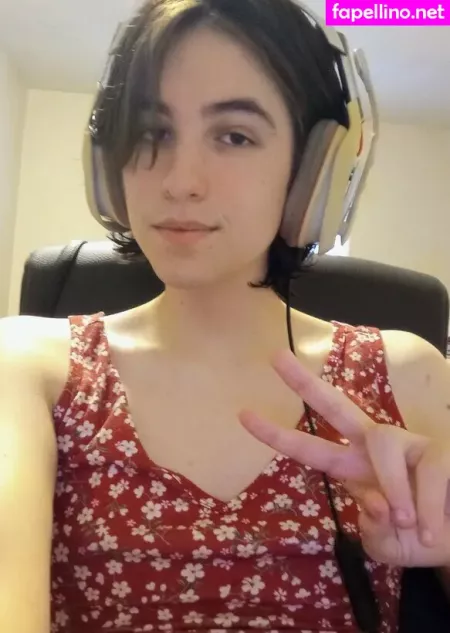 Worsttwoquinns OnlyFans Thumbnail #oaUcgtWrWw