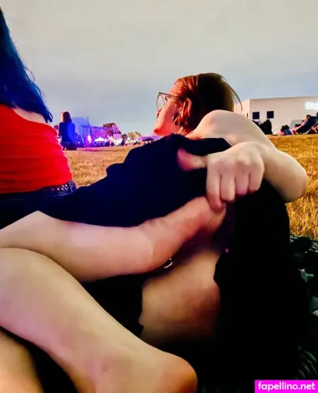 Worthlessholes OnlyFans Thumbnail #nOuUJwnCaw