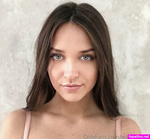 Wow Irenn OnlyFans Thumbnail #r1LhXcPNDR