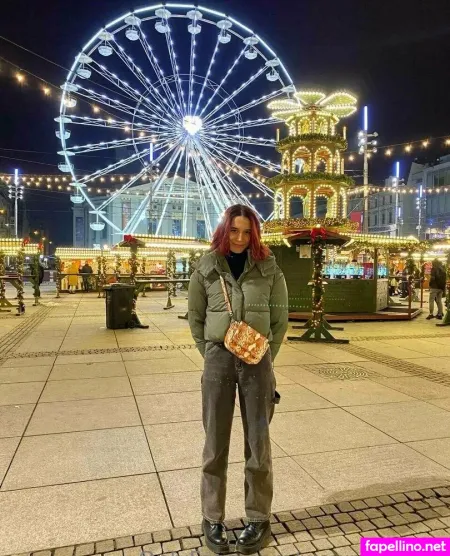 Wowredchich Main Profile Photo