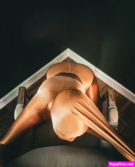 Wrappedinnylon OnlyFans Thumbnail #KbVhmIiw1d