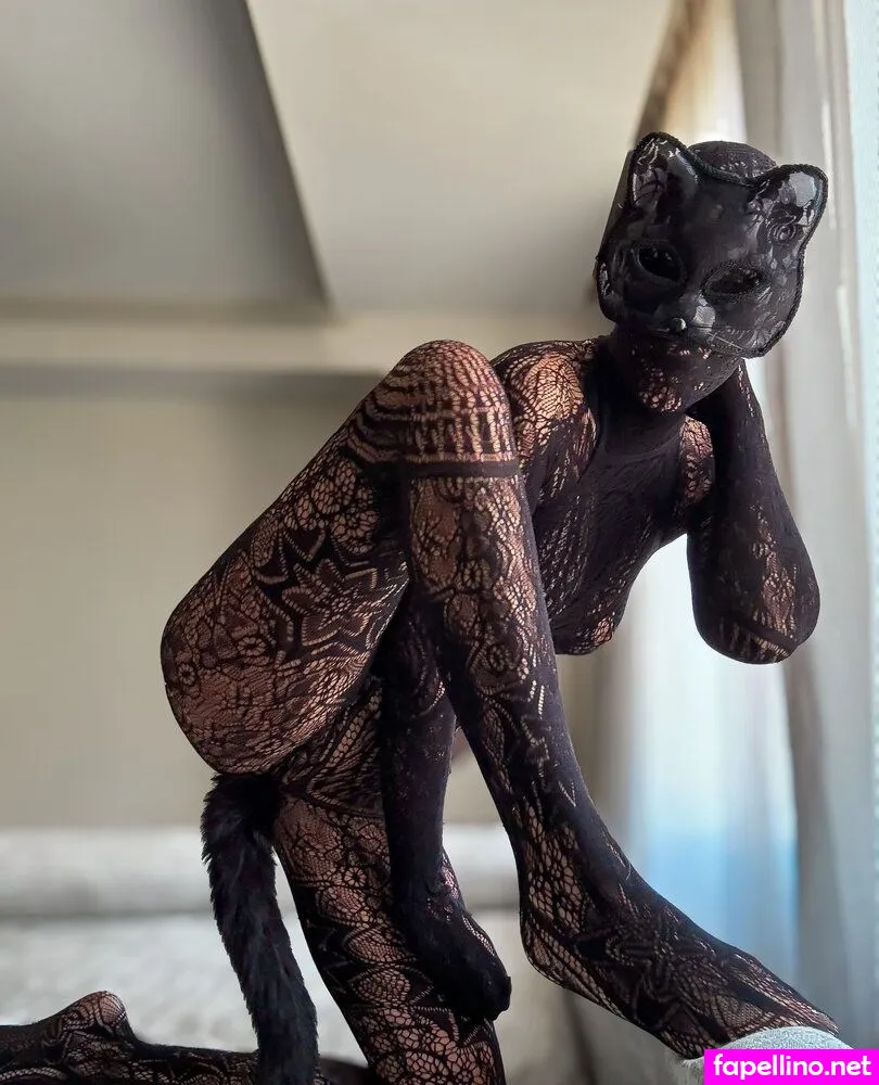 wrappedinnylon Nude Leaked OnlyFans Photo #WW4wveEKca