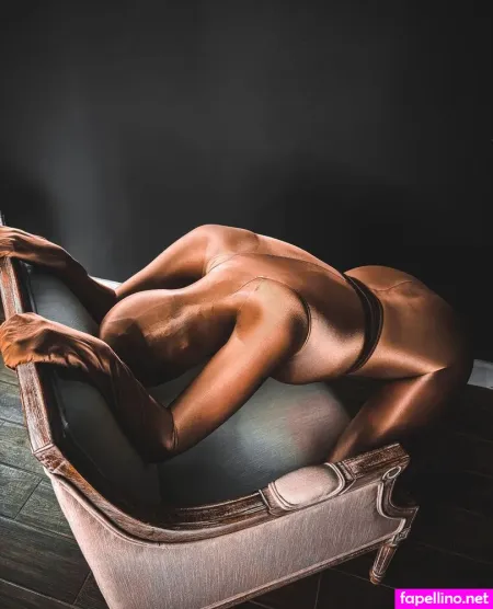 Wrappedinnylon OnlyFans Thumbnail #aaTbpyGPLn