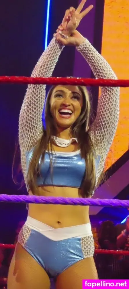 Wren Sinclair OnlyFans Thumbnail #ELur18P5d7