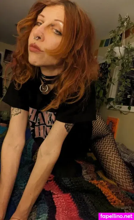 Wren Sparks OnlyFans Thumbnail #GpoQOJd0lb