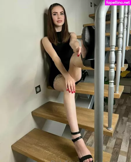 Wrenirene OnlyFans Thumbnail #FkbRU4abcJ