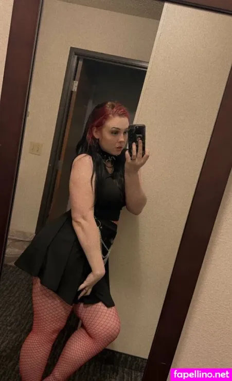 Wretchedmistress Free OnlyFans Thumbnail #NbOz0S6nq2