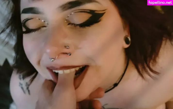 Wthel Eli OnlyFans Thumbnail #MDi4T0Bsce