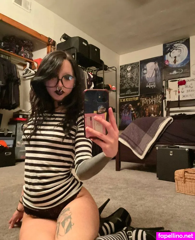 wuvmia Nude Leaked OnlyFans Photo #NLUPjJV0fP