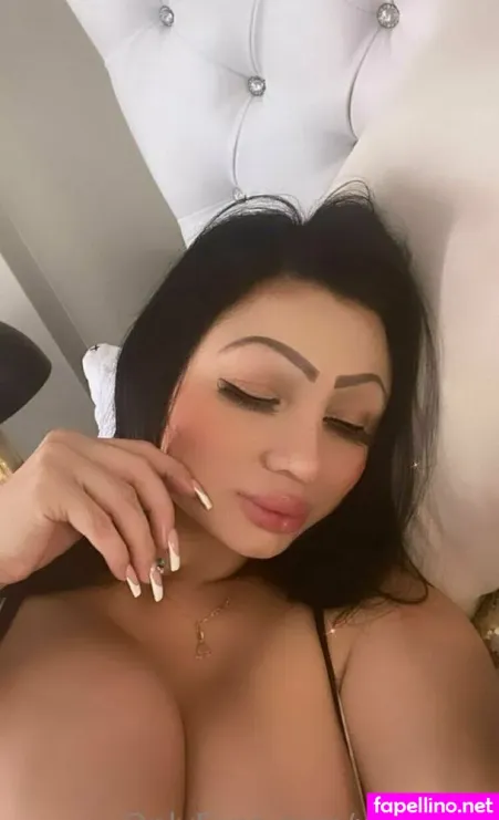 Wuyny Z OnlyFans Thumbnail #s3DwBGvUhD