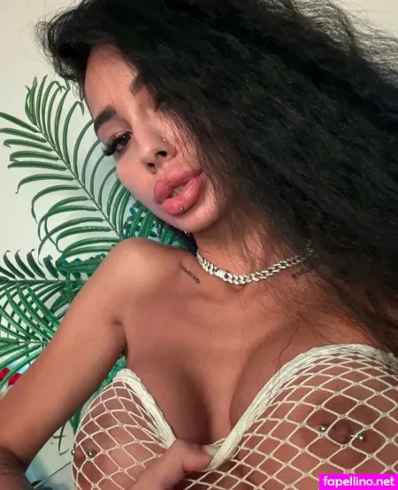 Wwwdddccc1 OnlyFans Thumbnail #ixviBPKIbS