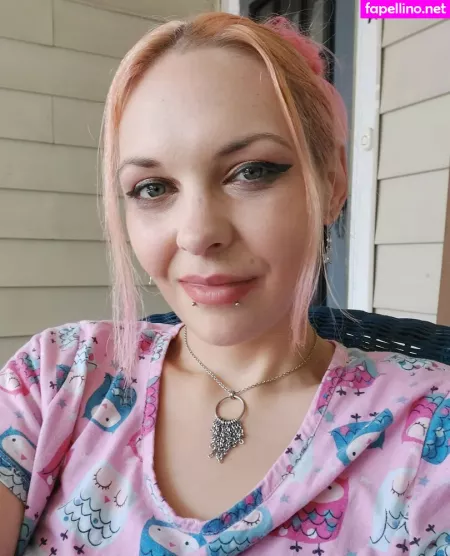 Wyldestardust OnlyFans Thumbnail #Ahltz9f1aY