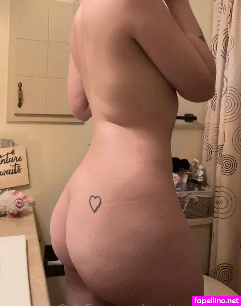 wonderlandwynter, wynter_nichole, wynterbleu Nude Leaked OnlyFans Photo #6IHAtfSZsK