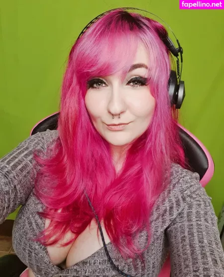 Wzuia OnlyFans Thumbnail #QR2cpUwPIg