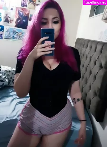 Wzuia OnlyFans Thumbnail #UJ94rOTqqs