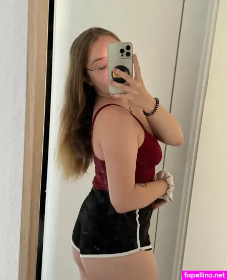 X Aia OnlyFans Thumbnail #PozZIgE3k8