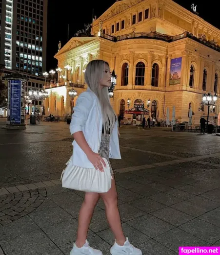 X Bellle X OnlyFans Thumbnail #tWilTFNQqA