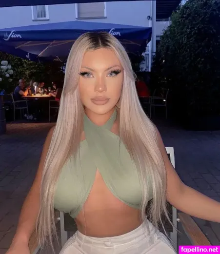 X Bellle X OnlyFans Thumbnail #wyuehbziB2