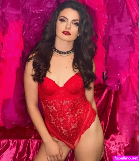 X Burlesque Cast OnlyFans Thumbnail #1a4CsRdZ24