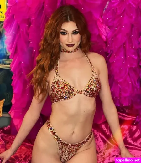 X Burlesque Cast OnlyFans Thumbnail #nPjT5NfwV3