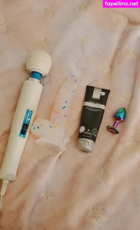 X Moonbaby OnlyFans Thumbnail #31tcs9zF7L