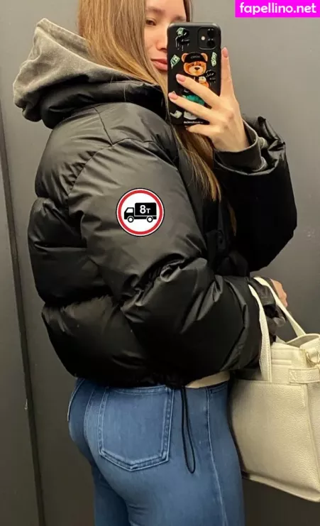 X S Iva OnlyFans Thumbnail #oMroXsbV9A