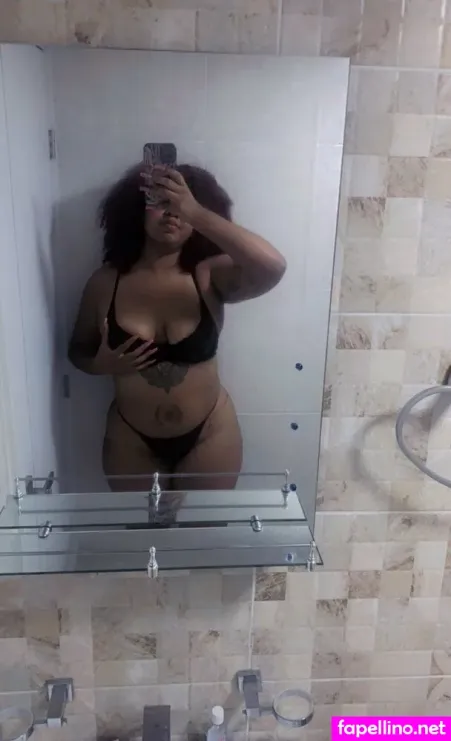 X Scarletrae OnlyFans Thumbnail #1FWWbWQcYv