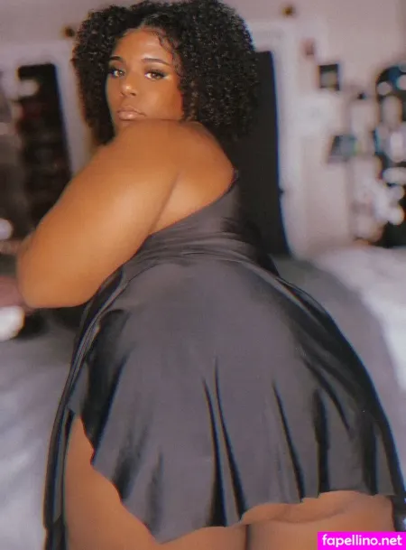 X Smokahontas OnlyFans Thumbnail #AmCeDU93gB